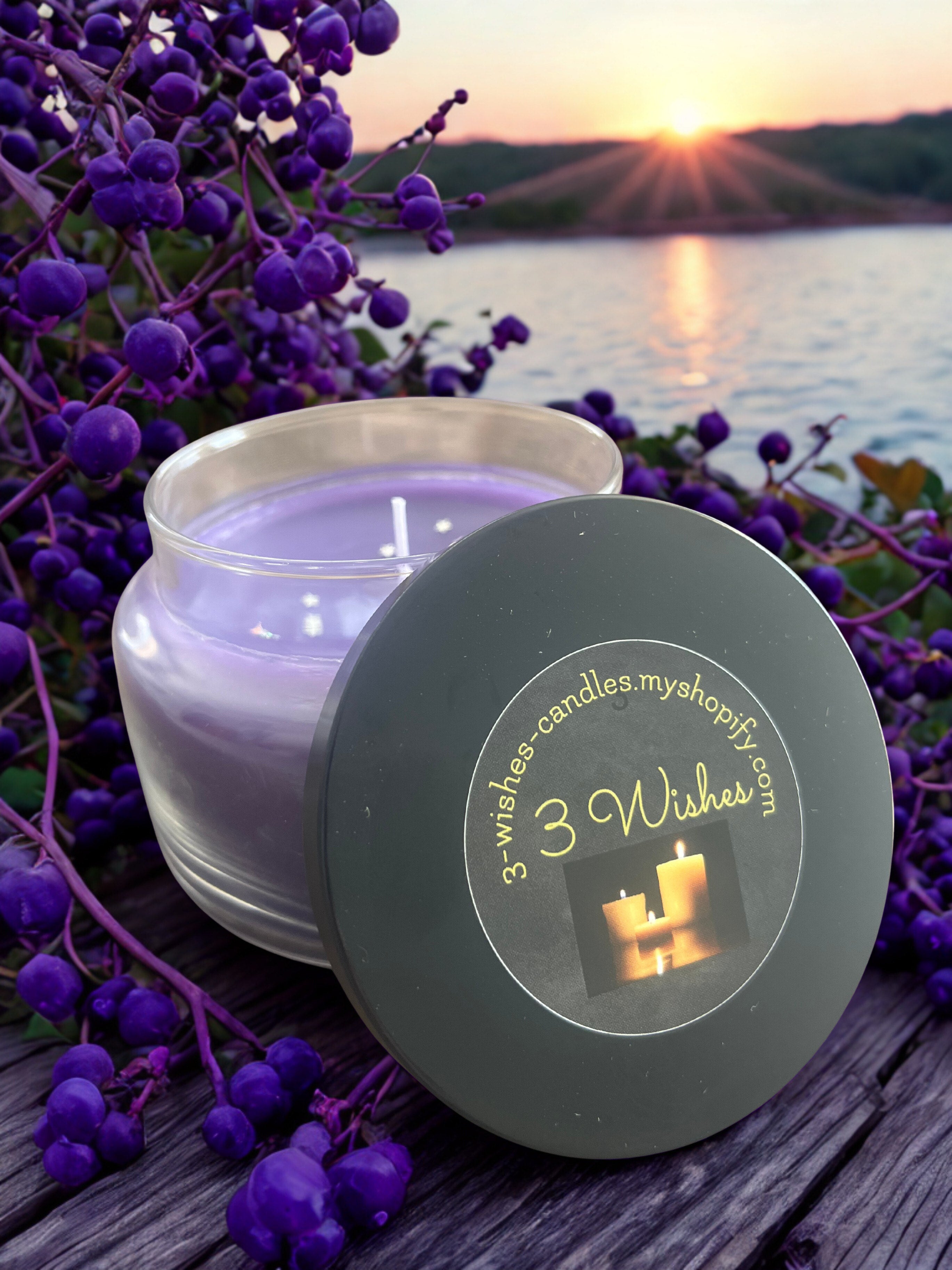 Huckleberry 15 oz- Highly Scented